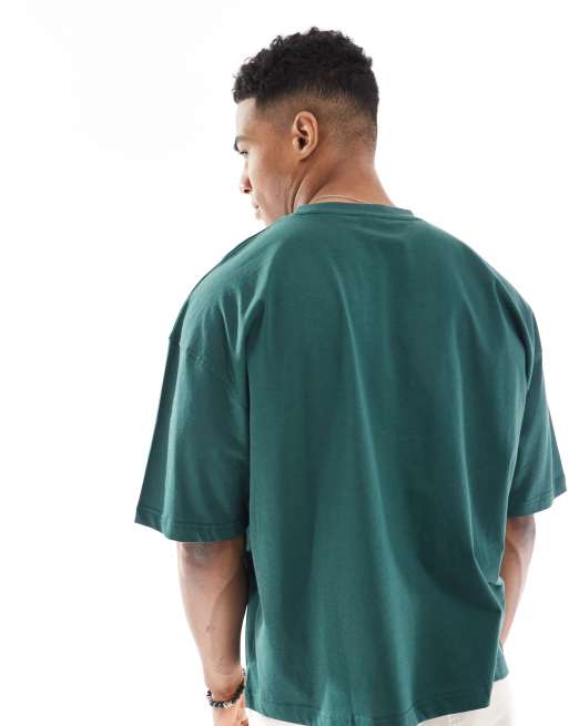 Camiseta verde de corte cuadrado extragrande con estampado gráfico universitario de ASOS DESIGN, 3 de 4