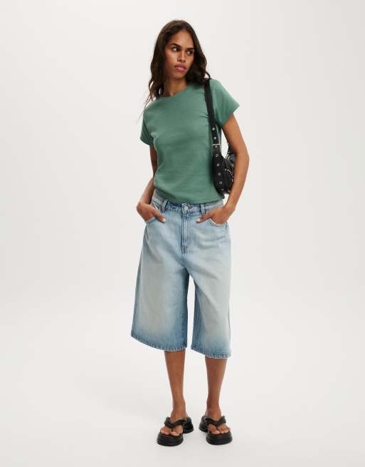 Camiseta verde de estilo años 90 con diseño encogido de Cotton On, 4 de 4