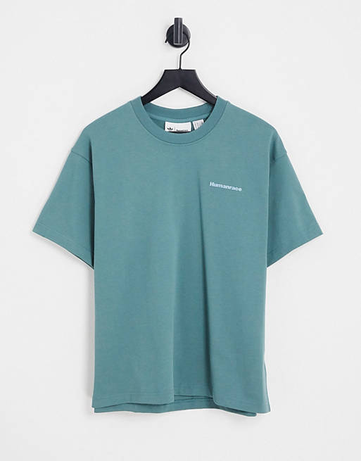 Camiseta verde esmeralda apagado básica premium de adidas Pharrell Williams | ASOS