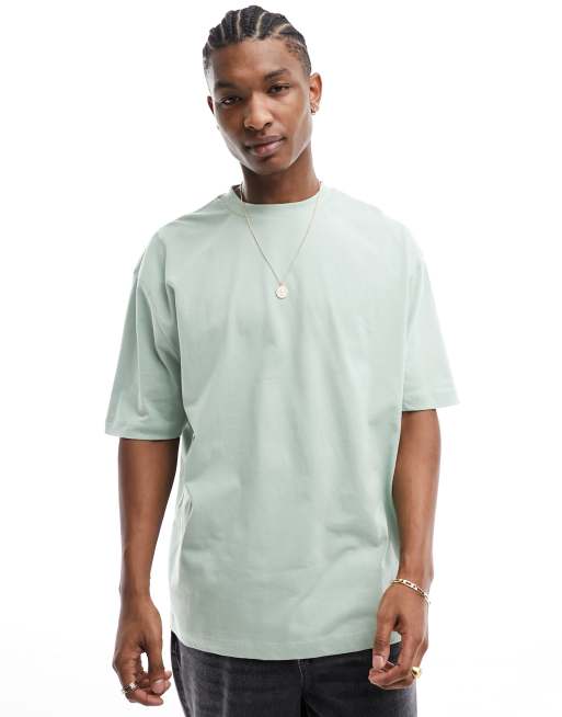 Camiseta verde extragrande con estampado celestial en la espalda de ASOS DESIGN, 3 de 4