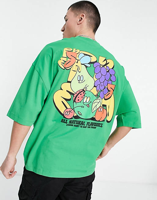 Hombre Other | Camiseta verde extragrande con estampado de dibujos de frutas en la espalda de ASOS DESIGN - JI33216