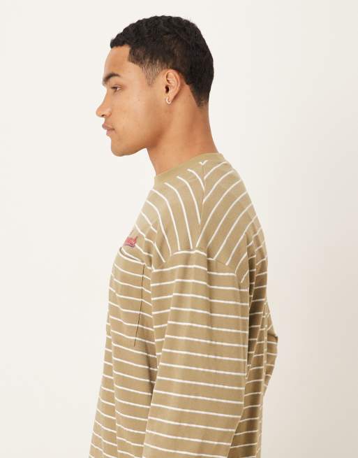 Camiseta verde extragrande de manga larga con rayas y bordado sobre el bolsillo de ASOS DESIGN , 4 de 5