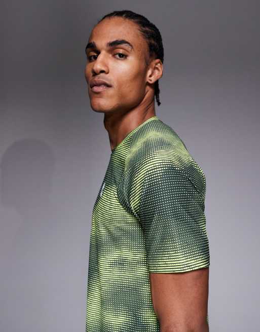 Camiseta verde Haze de Montirex, 4 de 5