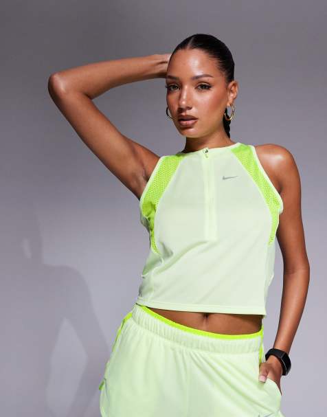 Camiseta verde lima sin mangas Dri-FIT Race Series de Nike Running - view 1