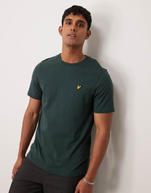 Camiseta verde oscuro con logo de Lyle & Scott