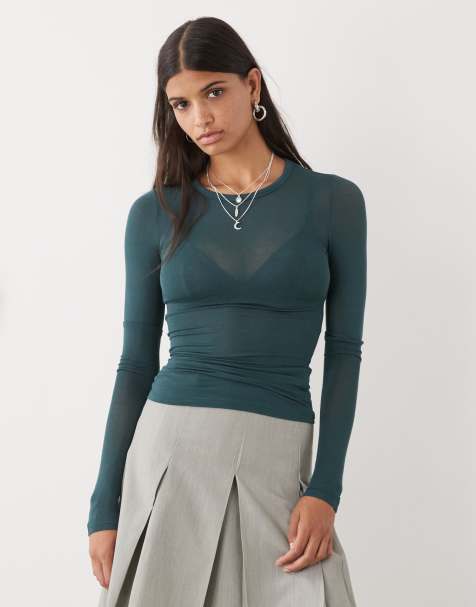 Camiseta verde oscuro de manga larga de tejido suave semitransparente exclusiva en ASOS de Weekday - view 1