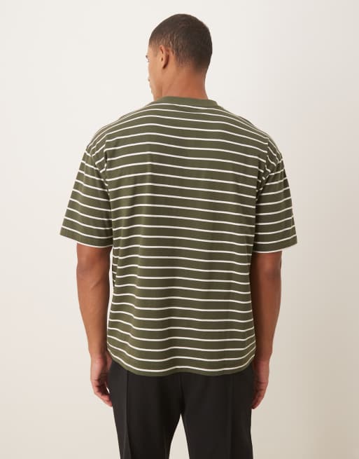 Camiseta verde oscuro y crudo a rayas extragrande de ASOS DESIGN, 3 de 5