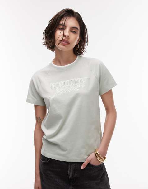 Camiseta verde salvia con logo grande bordado de Tommy Jeans - view 1