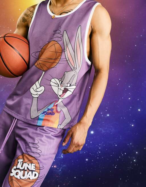Camiseta violeta sin mangas con estampado de Bugs Bunny de Space Jam: A New Legacy de ASOS DESIGN (parte de un conjunto), 2 de 4