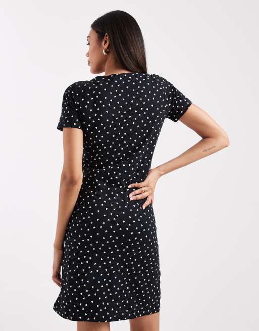 Camisón negro con estampado de corazones rosas y diseño para lactancia de Mamalicious Maternity, 2 de 4