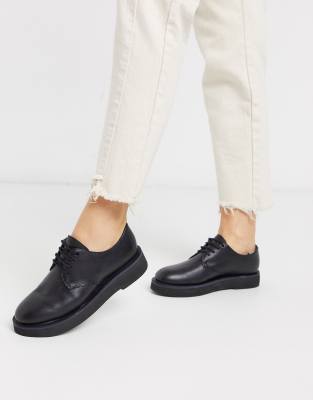 camper brogues