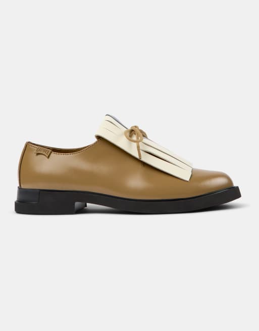 Camper – Iman – Schnürschuhe in Mittelbraun