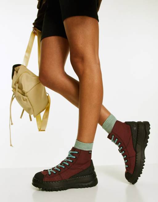 lace up walking boots