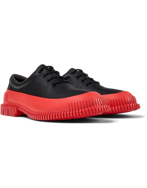 Camper – Sneaker mit Schnürung in Rot & Schwarz - view 1