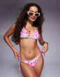 Candypants - Triangel-Bikinioberteil in Rosa mit abstraktem Muster