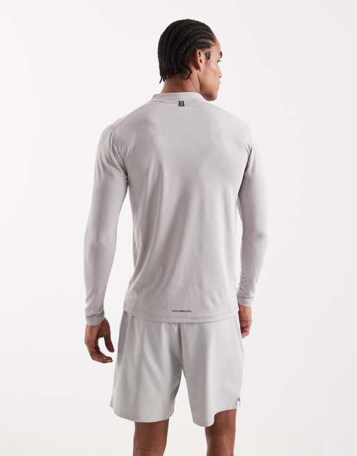 CAPO active core quarter zip long sleeve t-shirt in light grey, 4 of 5