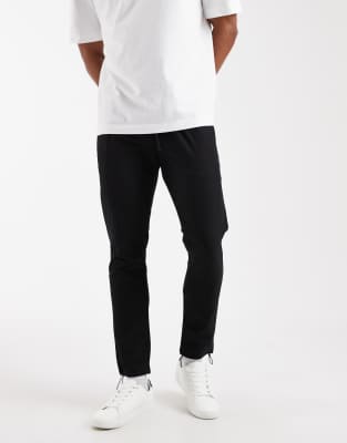 Capo Premium Technical Nylon Slim Pants In Black