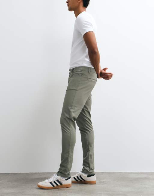 CAPO straight leg cotton-rich chino trousers in olive, 2 of 5