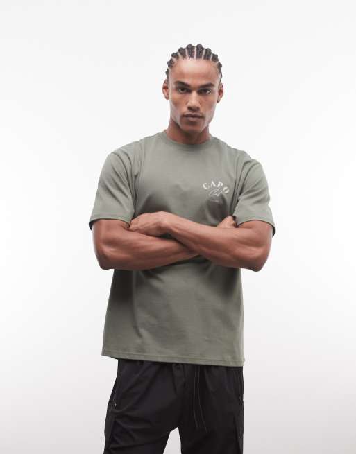 CAPO – T-Shirt in Grün mit „Beach Club“-Logoprint auf dem Rücken, 3 von 5