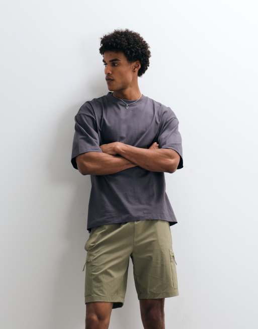 CAPO – Utility Tech – Olivgröna cargoshorts i techmaterial, 4 av 5