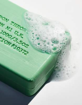 Carbon Theory Superfood Facial Cleansing Bar-no Color