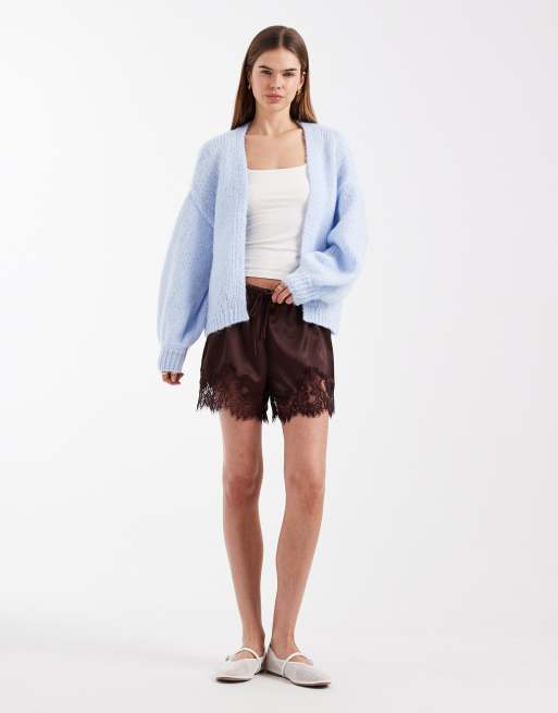 Cárdigan azul pastel sin cierres con mangas estilo blusón de tejido suave de Vero Moda, 3 de 4