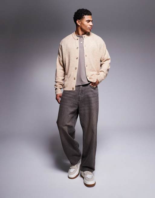 Cárdigan beis de corte cuadrado extragrande con cuello redondo y bolsillos de punto de ASOS DESIGN, 2 de 4