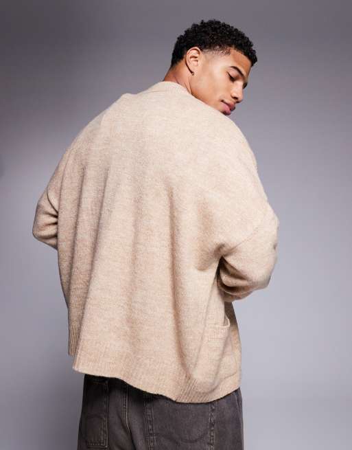 Cárdigan beis de corte cuadrado extragrande con cuello redondo y bolsillos de punto de ASOS DESIGN, 4 de 4