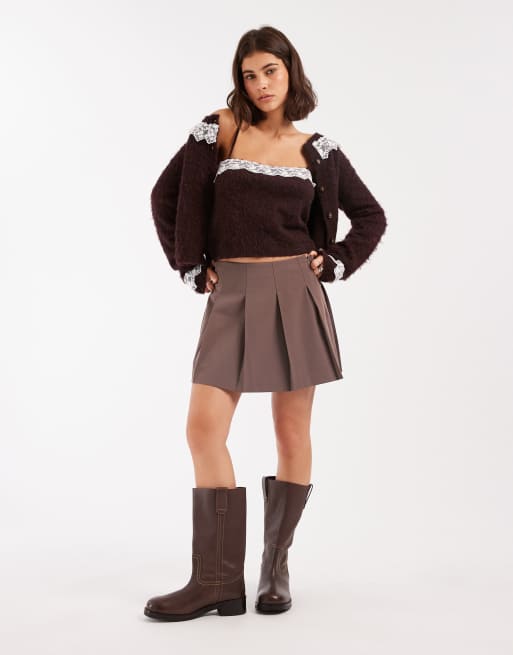 Cárdigan color ciruela con detalles de encaje de Miss Selfridge (parte de un conjunto), 2 de 4