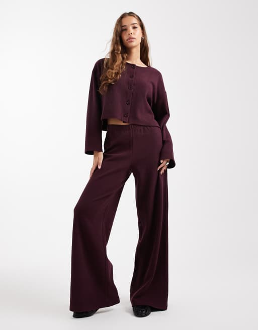 Cárdigan color ciruela de canalé cepillado de Miss Selfridge (parte de un conjunto), 2 de 4
