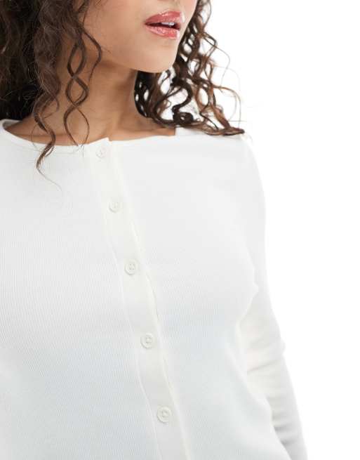 Cárdigan color crema con cuello redondo de New Look, 3 de 4