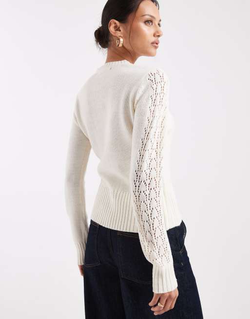 Cárdigan color crudo con cuello redondo de punto pointelle de Threadbare, 4 de 4