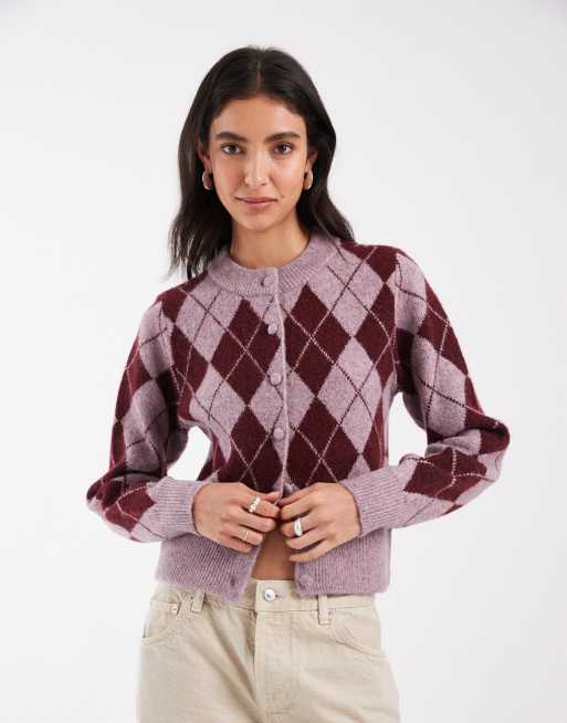 Cárdigan corto rosa y burdeos con estampado de rombos de punto de Vero Moda, 4 de 4