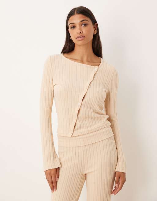 Cárdigan de estar por casa color piedra con detalle asimétrico de canalé ancho de ASOS DESIGN