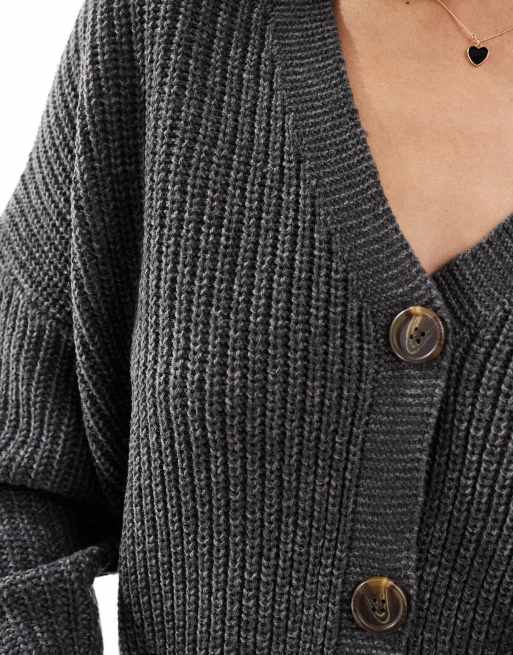 Cárdigan gris asfalto abotonado de canalé grueso de Vero Moda, 3 de 4