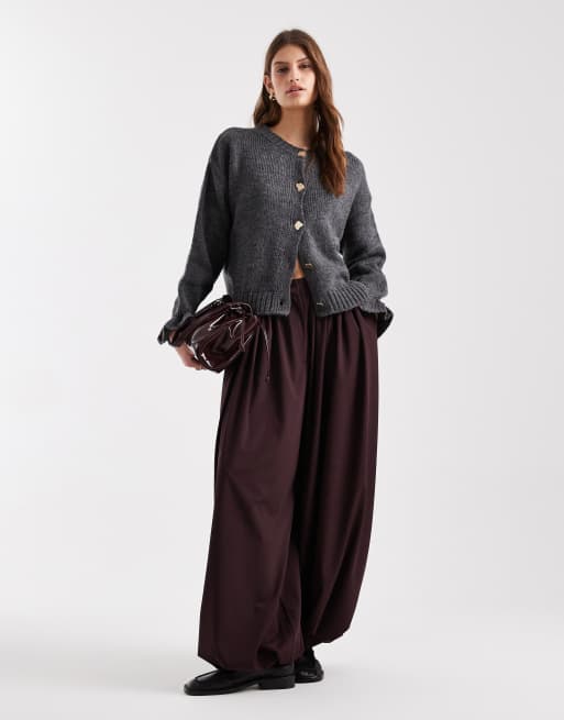Cárdigan gris carbón de punto con botones dorados de ASOS DESIGN, 3 de 4