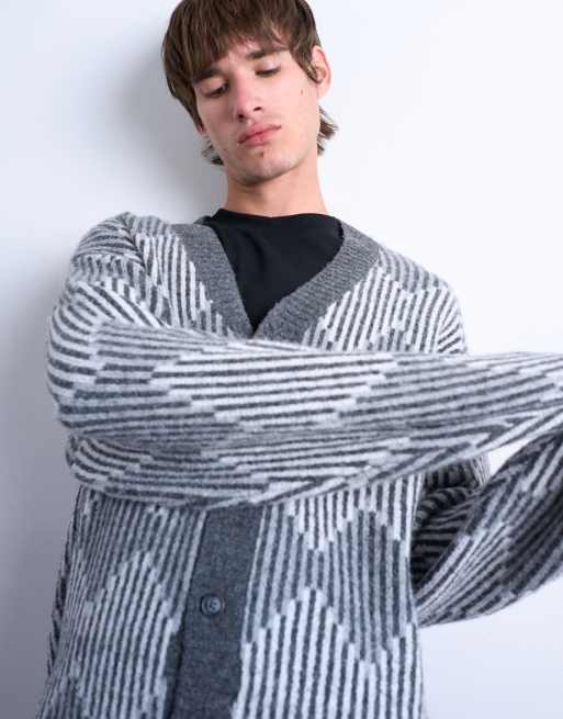 Cárdigan gris con patrón de rombos de punto de Topman, 2 de 5