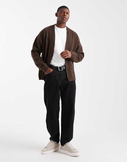 Cárdigan marrón oscuro de punto mullido de New Look, 2 de 5