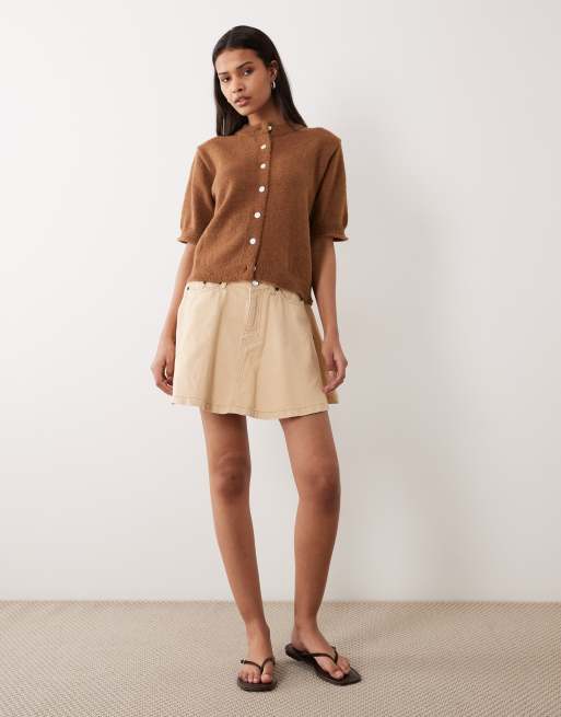 Cárdigan marrón tofe de manga corta con bordes vueltos de ASOS DESIGN, 2 de 4