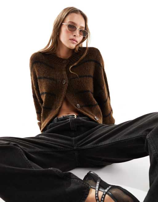 Cárdigan marrón y negro a rayas de punto suelto de ASOS DESIGN, 3 de 4