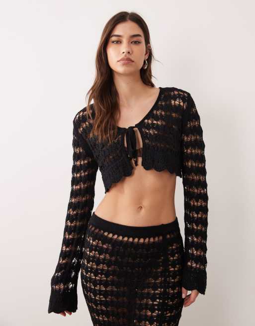 Conjunto negro de croché de Miss Selfridge, 2 de 3