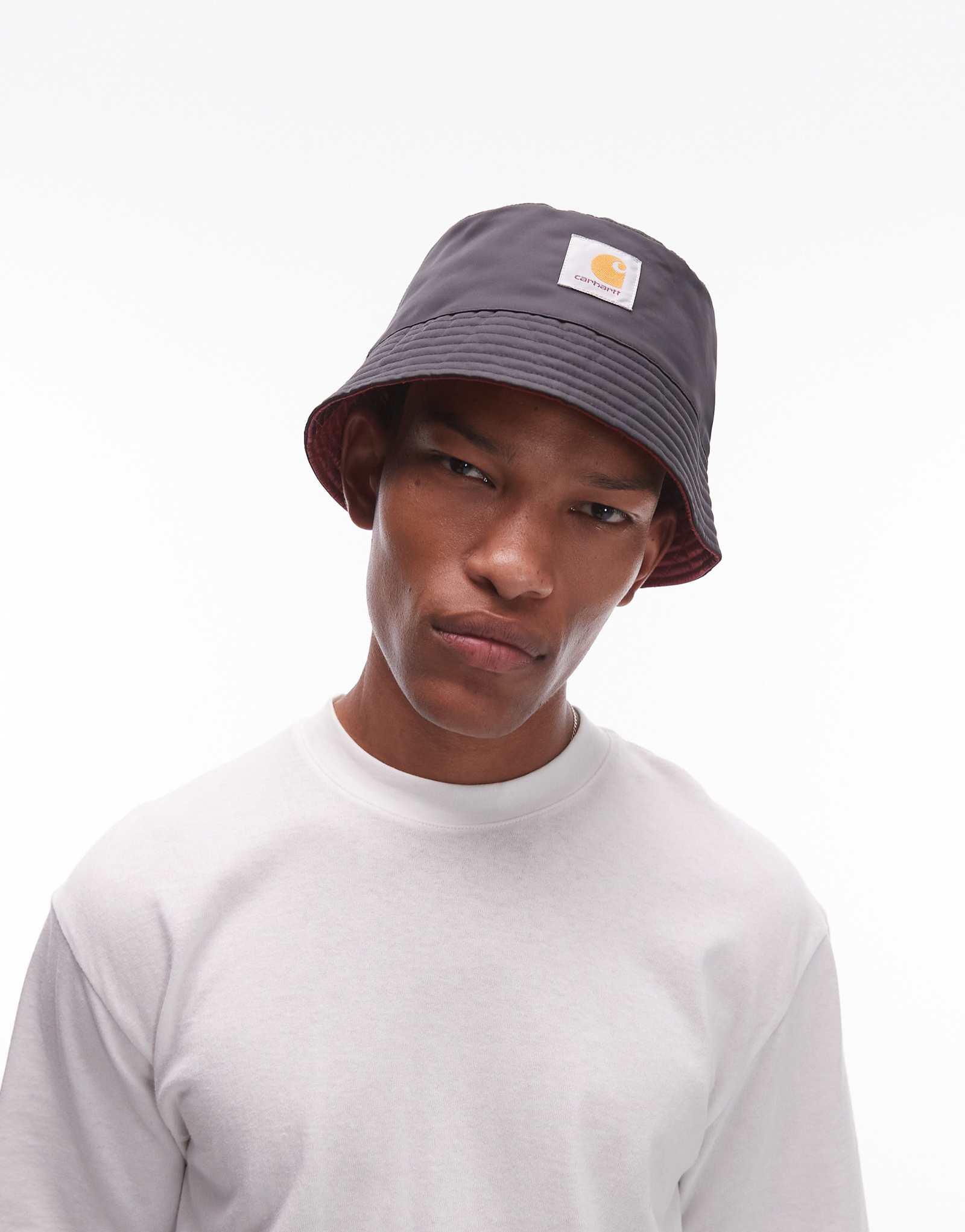 Двусторонняя шляпа-панама Carhartt WIP alumni с контрастной стеганой подкладкой черного цвета