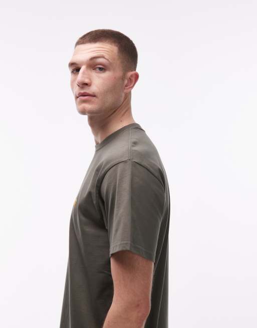 Carhartt WIP – American – T-Shirt in Khaki mit Schriftzug, 4 von 5