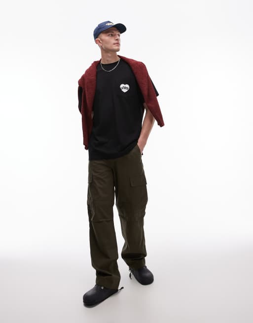 Carhartt WIP amour pocket heart t-shirt in black, 2 of 4