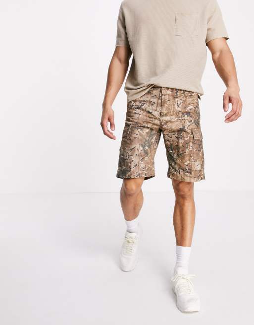 Men's carhartt best sale camo cargo shorts