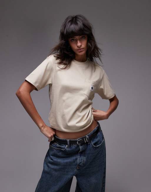 Carhartt WIP – Beige, kortärmad t-shirt med ficka