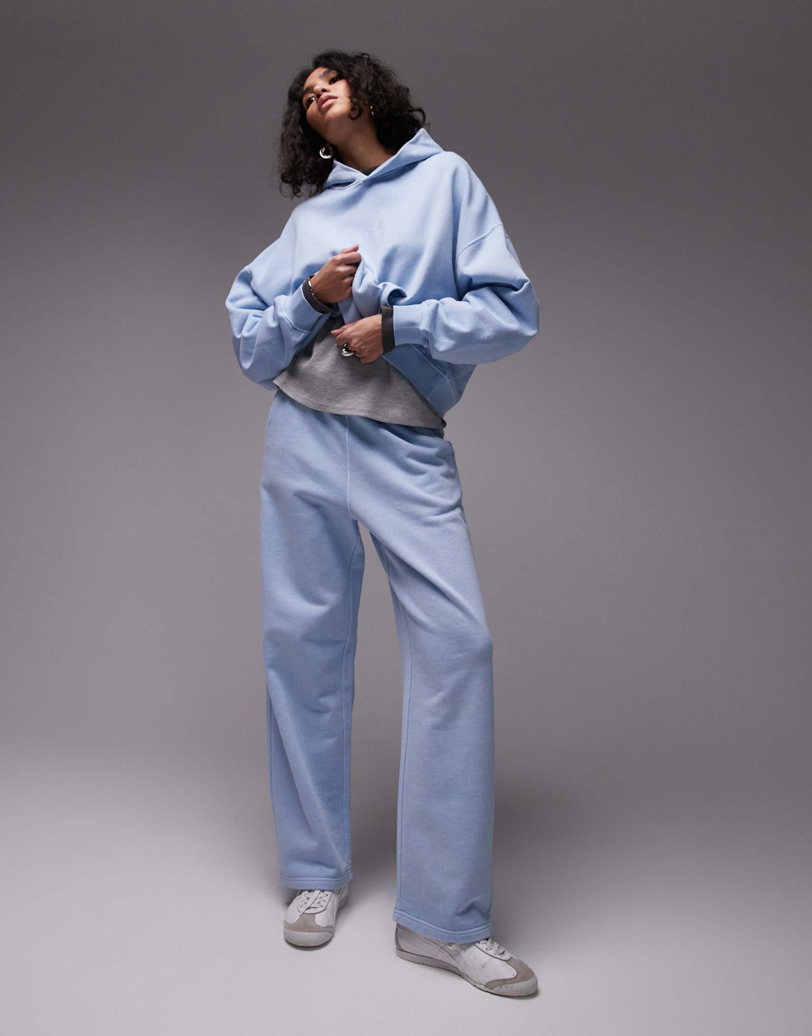 Спортивные брюки Carhartt WIP benton синего цвета