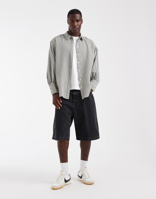 Carhartt WIP Brandon losse denimshorts met zwarte wassing, 2 van 5