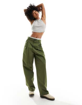 Carhartt WIP Carhartt WIP brexley pleated riptstop trousers in green