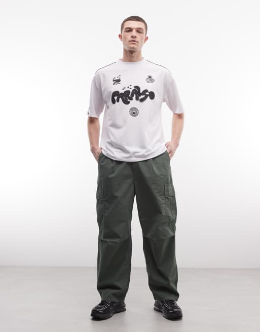 Carhartt WIP Cole relaxed fit cargo trousers in khaki, 2 of 5